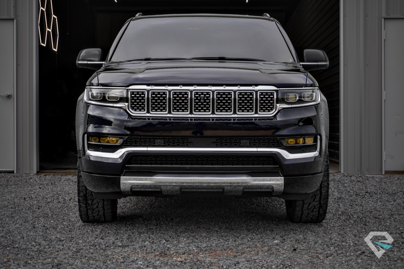 Jeep Grand Wagoneer head-on front view