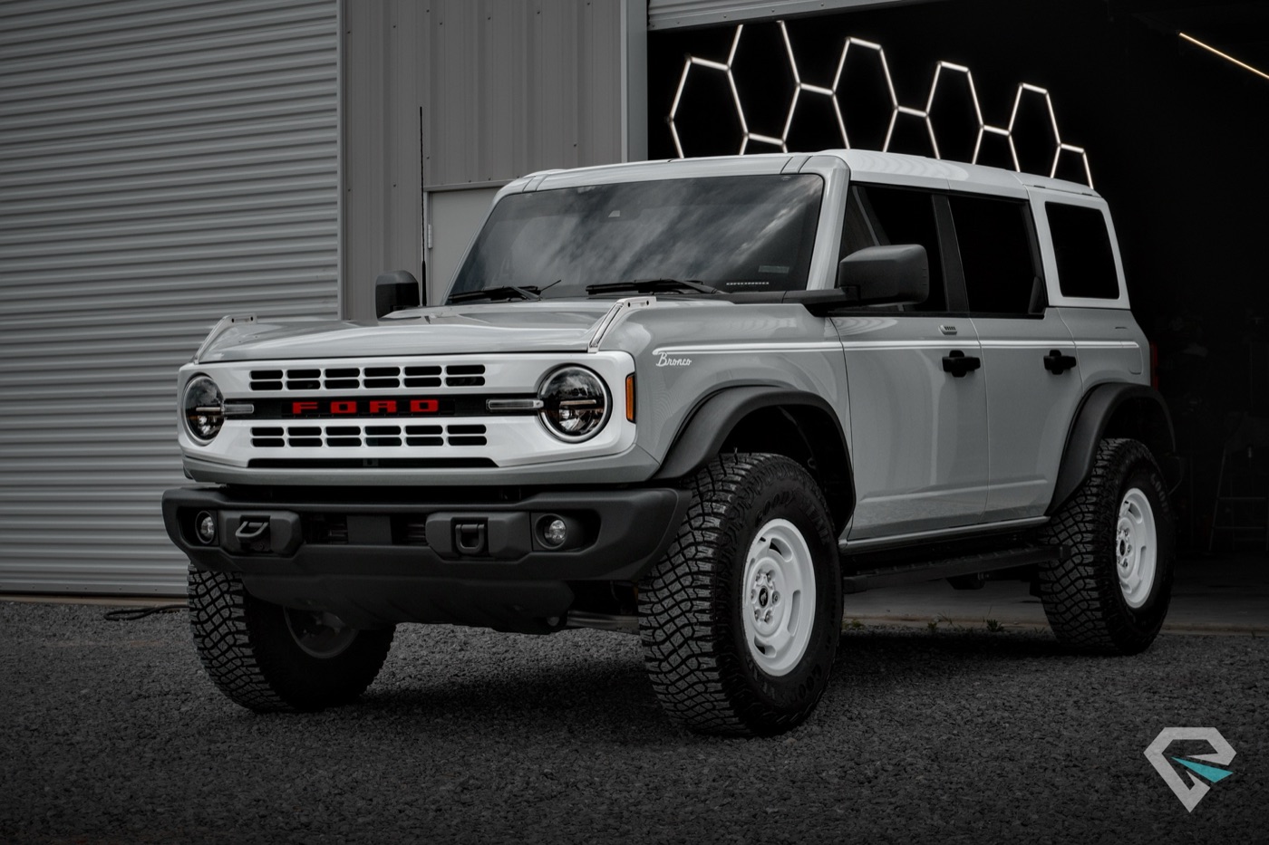 Ford Bronco side profile